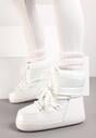 Białe Sznurowane Śniegowce na Płaskiej Podeszwie ze Ściągaczem Cialora