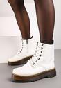 Botine Albe