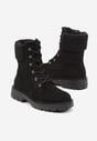 Czarne Botki Workery na Płaskiej Podeszwie Zdobione Futerkiem Typu Baranek Nevasilla