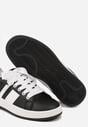 Czarne Sneakersy na Płaskiej Podeszwie Ozdobione Paskami Ravesi