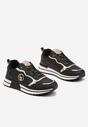 Czarne Sneakersy Ozdobione Metaliczną Aplikacją Zolamira