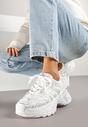 Białe Sneakersy na Grubej Podeszwie Ozdobione Tłoczeniem Viarllis