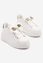 Białe Sneakersy Ozdobione Kokardą i Metaliczną Aplikacją Wilselia