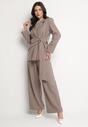 Costum Bej