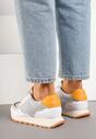 Białe Skórzane Sneakersy z Geometrycznym Wzorem Rivoiti