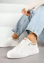 Białe Sneakersy w Stylu Tenisówek na Grubej Podeszwie Zdobione Perforacją Marailia