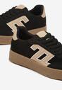 Czarne Sneakersy z Geometrycznym Wzorem Adelnaria