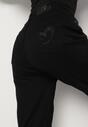 Czarne Klasyczne Jeansy o Kroju Mom Fit Fesianela