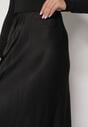 Czarna Satynowa Spódnica z Wiskozy Ozdobiona Koronką Fedare