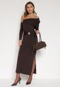 Brązowa Sukienka z Wiskozą Wywiniętym Dekoltem Marszczeniem i Metaliczną Ozdobą Reillea