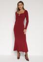 Bordowa Koktajlowa Sukienka z Wiskozą Ozdobiona Metalową Klamrą Refira