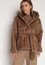 Jasnobrązowa Kurtka Futerko z Kapturem i Wiązanym Paskiem Zetara