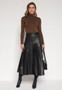 Czarna Rozkloszowana Spódnica z Imitacji Skóry Zdobiona Plisami Tusbella