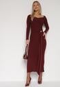 Bordowa Dopasowana Sukienka z Ozdobnym Marszczeniem Trenem i Rozcięciem Alutria