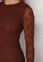 Brązowa Dopasowana Sukienka Koronkowa z Długim Rękawem Zenika