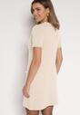 Jasnobeżowa Trapezowa Sukienka Sweterkowa Ozdobiona Perełkami Eletusa