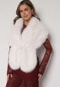Białe Futrzane Ponczo z Zapięciem Montillene