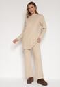 Beżowy Prążkowany Komplet Dzianinowy z Bawełną Sweter z Półgolfem i Spodnie Elweda