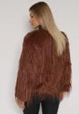 Brązowa Kurtka Futrzana o Prostym Kroju Zapinana na Haftki Siarale