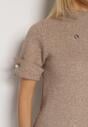 Beżowa Sweterkowa Sukienka Trapezowa Ozdobiona Aplikacjami i Perełkami Iletusa