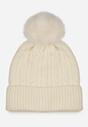 Jasnobeżowa Czapka w Warkoczowy Splot z Pomponem Vetisare