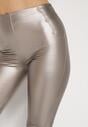 Szampańskie Legginsy z Ekoskóry z Guzikami Wysokim Stanem i Gumką w Talii Sintheria