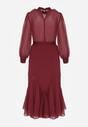 Bordowa Elegancka Sukienka z Bufiastymi Rękawami i Koronkowymi Falbankami Sewlina