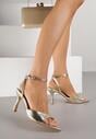 Złote Lakierowane Sandały na Szpilce z Paseczkiem wokół Kostki Reafera