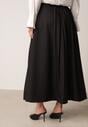 Czarna Wiskozowa Spódnica o Rozkloszowanym Kroju z Paskiem z Klamrą Lawedisa