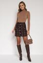 Brązowa Spódnica z Wiskozą Zdobiona Guzikami i Metaliczną Nicią Sewsela