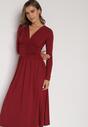 Bordowa Marszczona Sukienka Taliowana z Wiskozą z Dekoltem V i Długim Rękawem Emirie