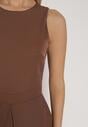 Brązowy Elegancki Kombinezon z Ozdobnymi Zakładkami Zellysha