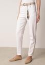 Białe Bawełniano-Wiskozowe Jeansy Mom Fit z Dodatkowym Paskiem Papheilise
