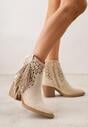 Beżowe Botki Kowbojki na Stożkowym Obcasie z Ażurowym Wzorem i Eathetina