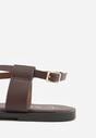 Ciemnobrązowe Sandały w Stylu Japonek z Metaliczną Ozdobą Catelin