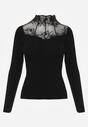 Czarny Dopasowany Sweter z Półgolfem z Wiskozą Zdobiony Koronkową Siateczką Genna