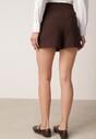 Pantaloni scurți Maro