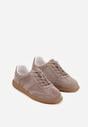 Ciemnobeżowe Sneakersy z Zamszu Naturalnego ze Skórzaną Wkładką i Przeszyciami Muririal