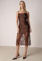 Brązowa Koktajlowa Sukienka z Satyny Ozdobiona Koronką Palinca