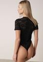 Czarne Koronkowe Body z Krótkim Rękawem Moanelli