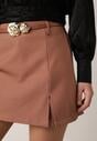Pantaloni scurți Maro
