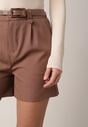 Pantaloni scurți Maro