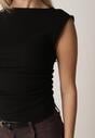 Czarna Bluzka z Elastycznego Materiału z Dekoltem Łódką Megaris