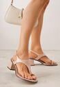 Beżowe Sandały Japonki na Słupku z Biżuteryjną Ozdobą Uhryss