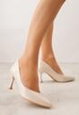 Pantofi cu toc Bej