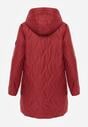 Czerwona Pikowana Kurtka Przejściowa Parka z Kapturem o Długim Kroju z Ozdobą Isaline