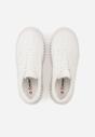 Białe Sneakersy na Grubej Podeszwie z Tłoczeniem i Ozdobnymi Paskami Ralis