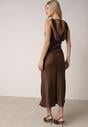 Brązowa Satynowa Sukienka na Ozdobnych Ramiączkach z Dekoltem Woda Avalentara