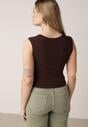 Brązowy Dopasowany Top Bez Rękawów z Wiskozy z Kwadratowym Dekoltem Madu