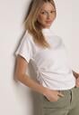 Biały Bawełniany T-shirt z Marszczeniem w Talii i Dekoltem w Łódkę Savorith
